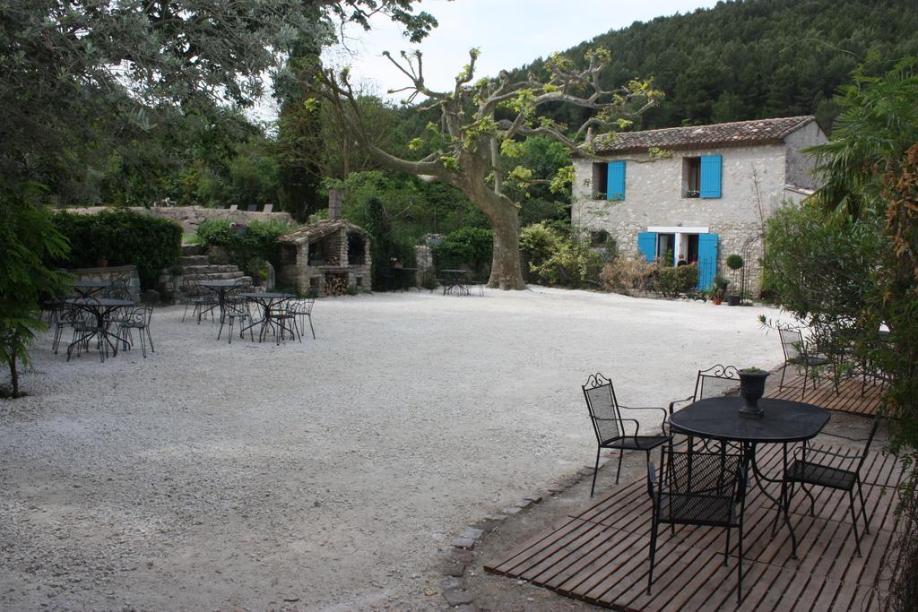Bastide De La Lezardiere Fontaine-de-Vaucluse Quarto foto